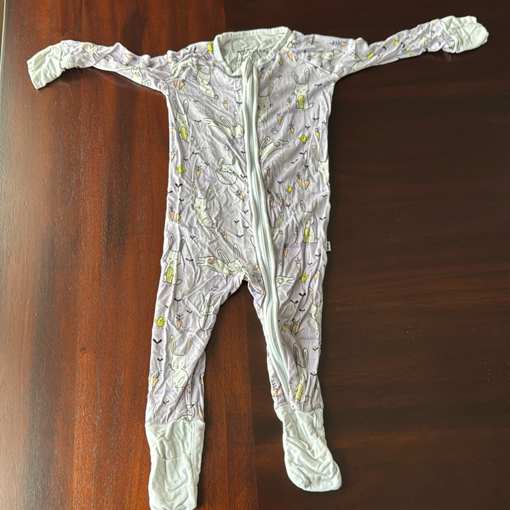 Little sleepies purple bunnies. GUC 3-6mo